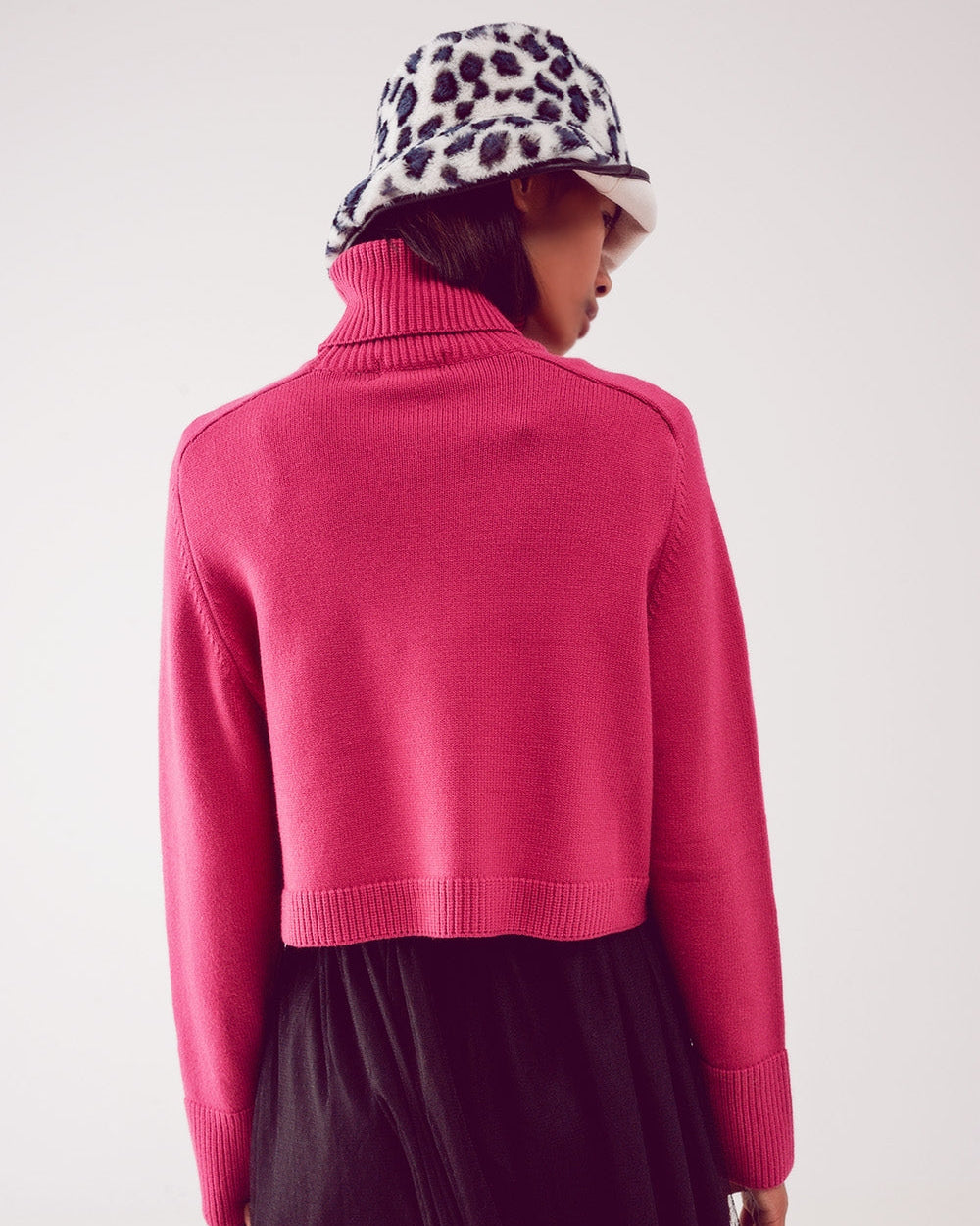 High Neck Cropped Jumper in Fuchsia
