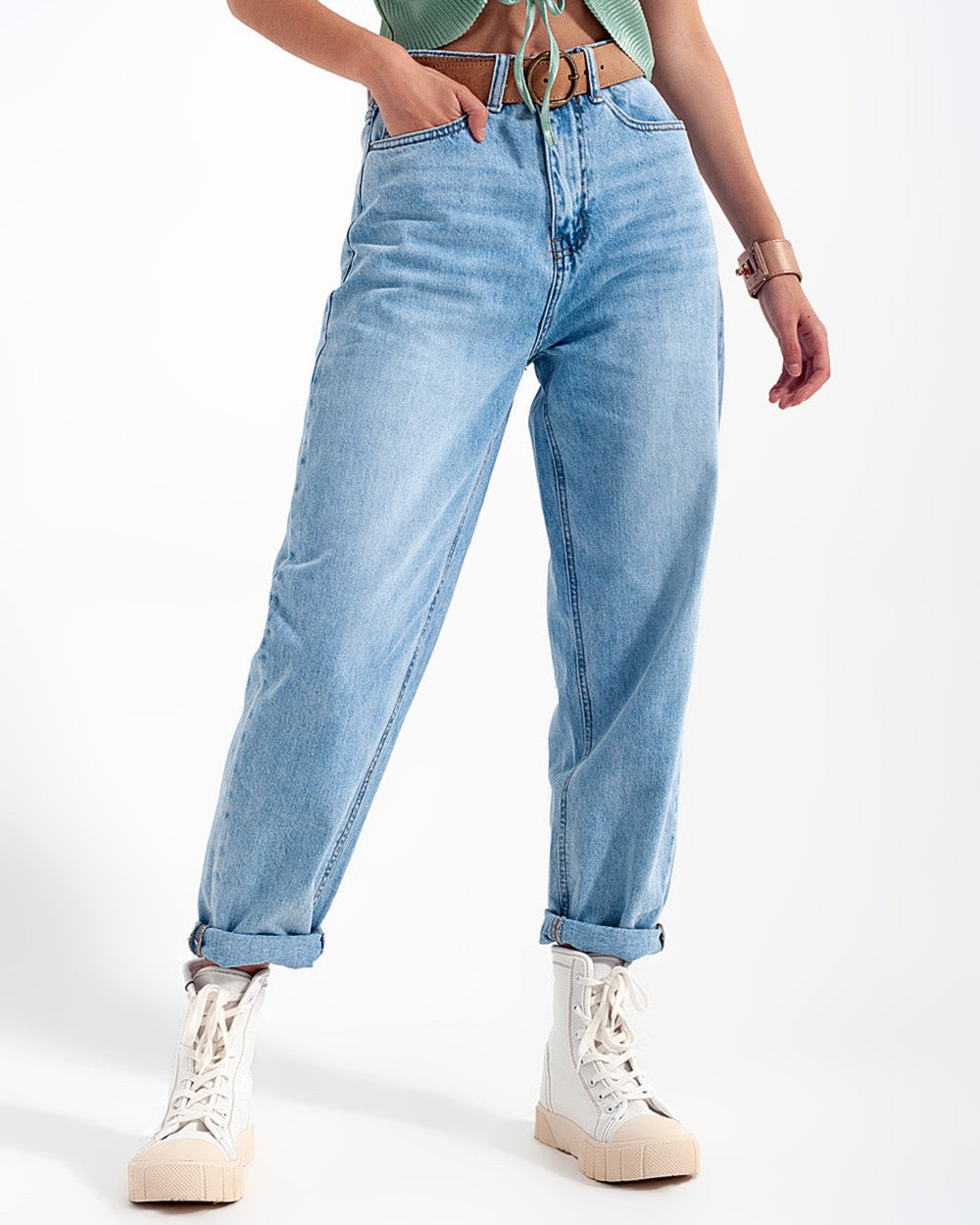 High Waist Straight Leg Jeans in Light Wash