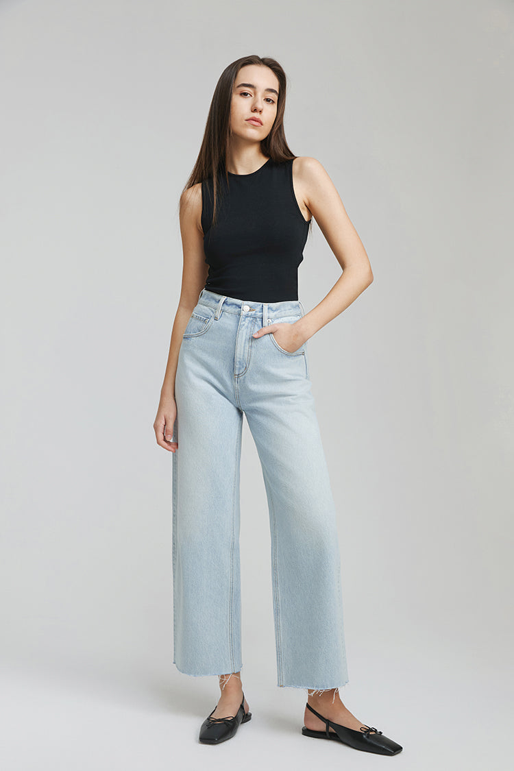Moon Curve Raw Hem Crop Jeans | HJ129