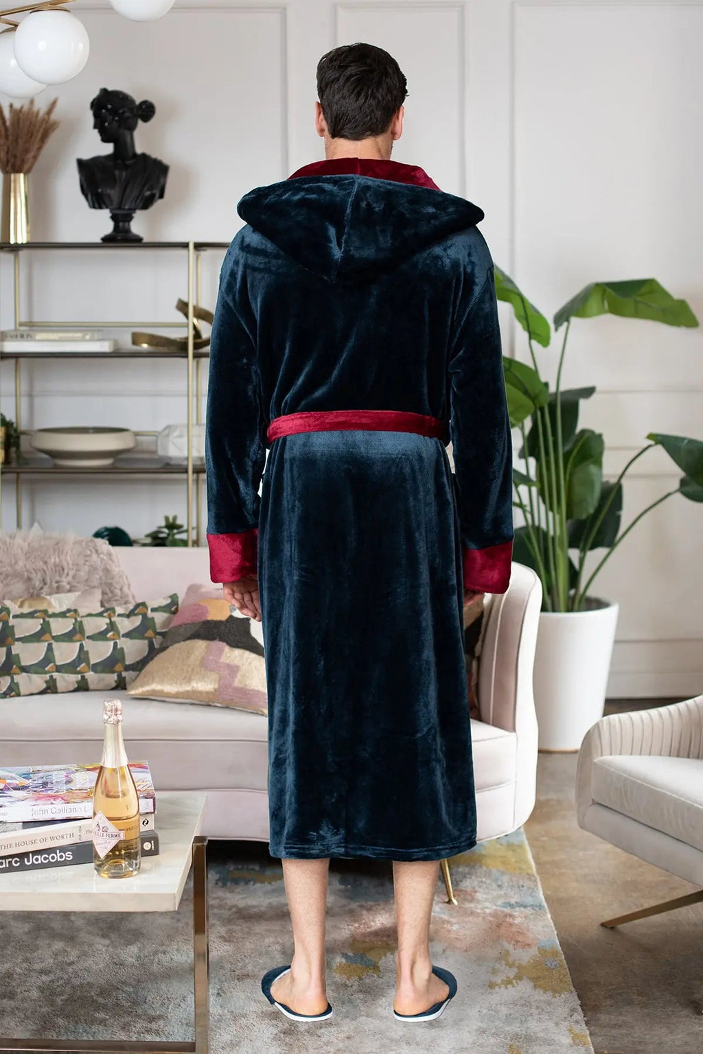 Men’s Robe with Hood Ultra-Soft Plush Comfort for Everyday Use