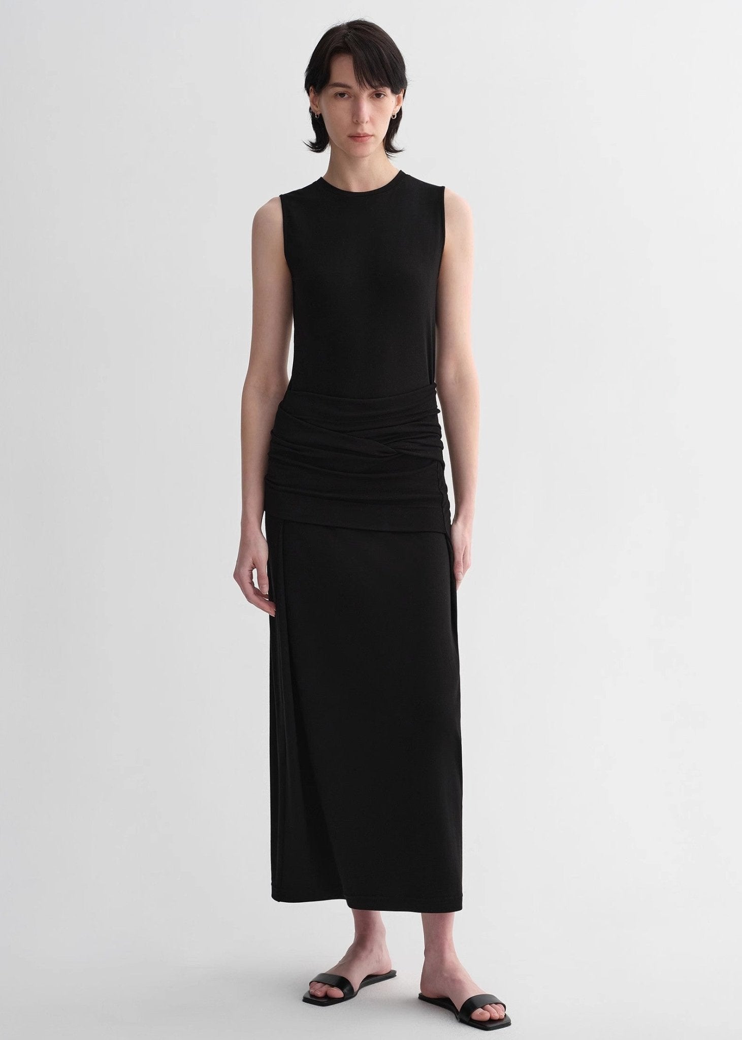 Ice Silk Wool Blend Dress with Adjustable Waistline