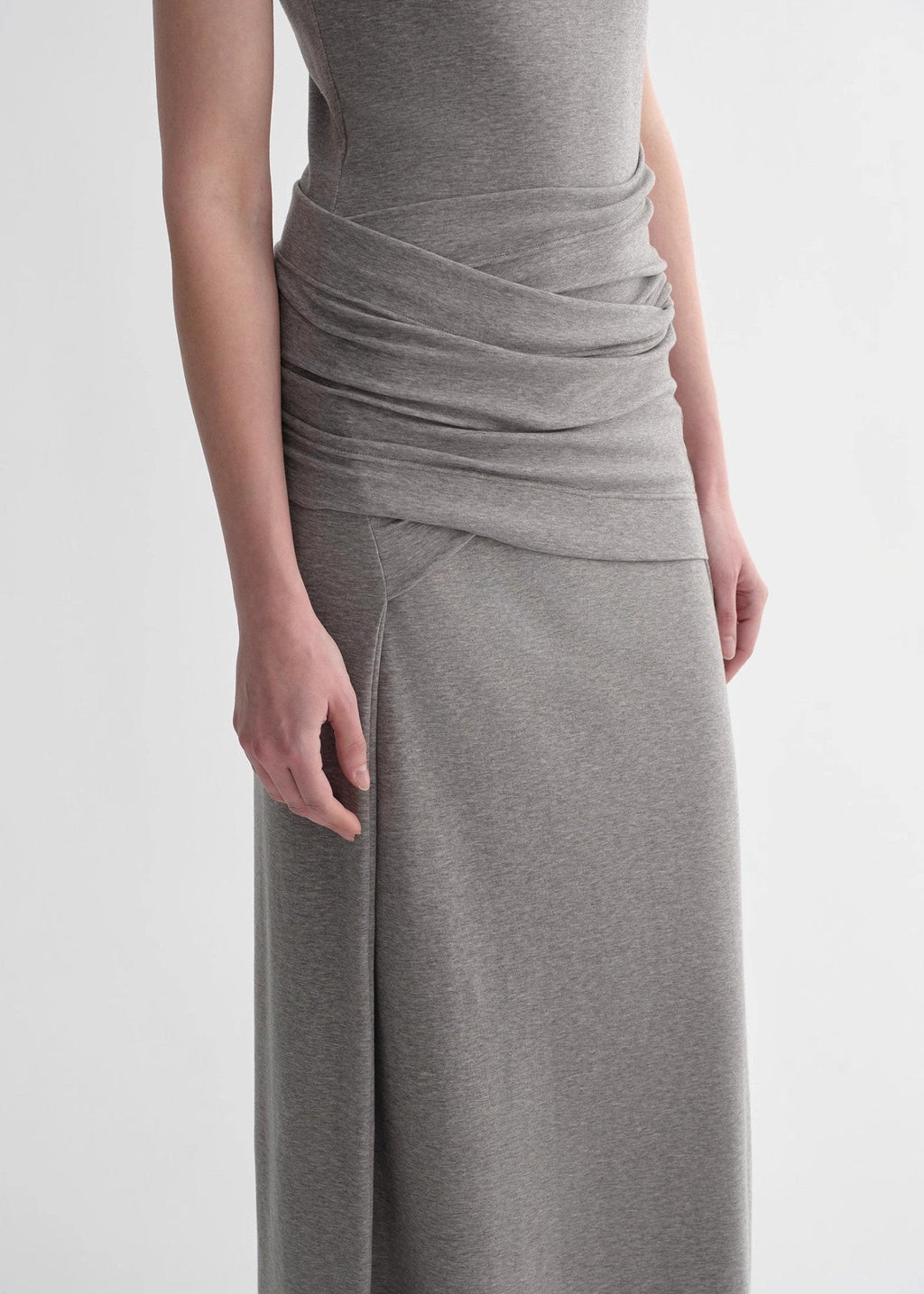 Ice Silk Wool Blend Dress with Adjustable Waistline