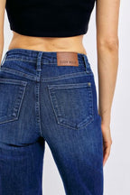 Judy Blue Tummy Control Straight Jeans