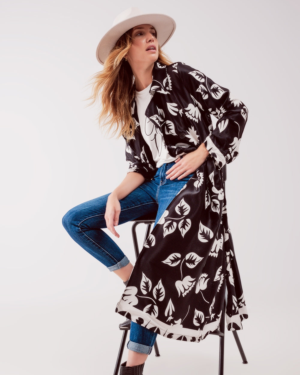 Longline Printed Blazer in Black
