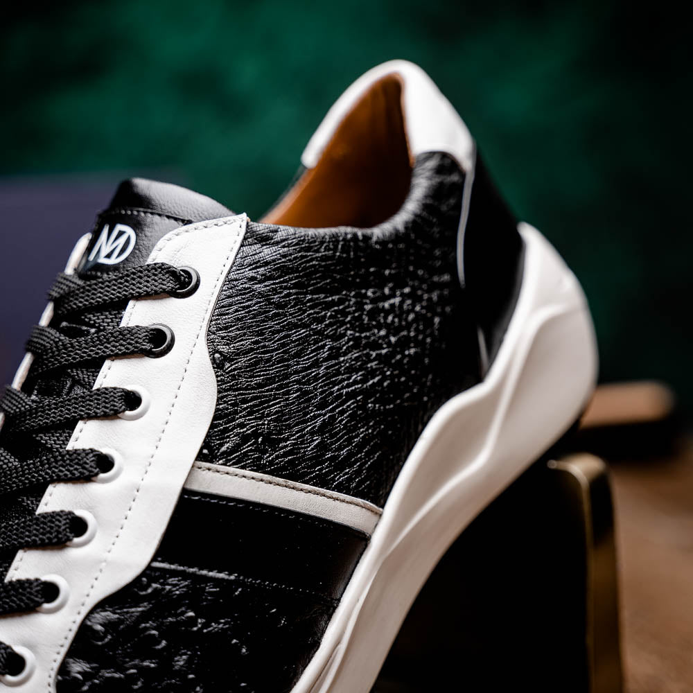 Lyon II Sneaker | Black & White