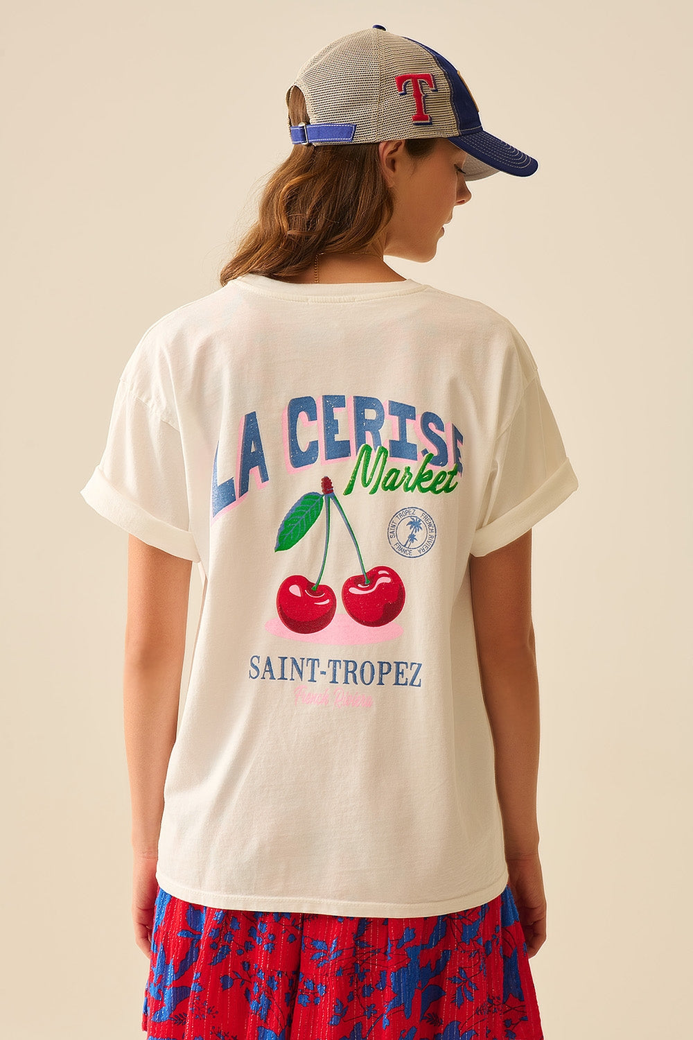 Made in Italy White T-Shirt with La Cerise Market Saint-Tropez Graphic