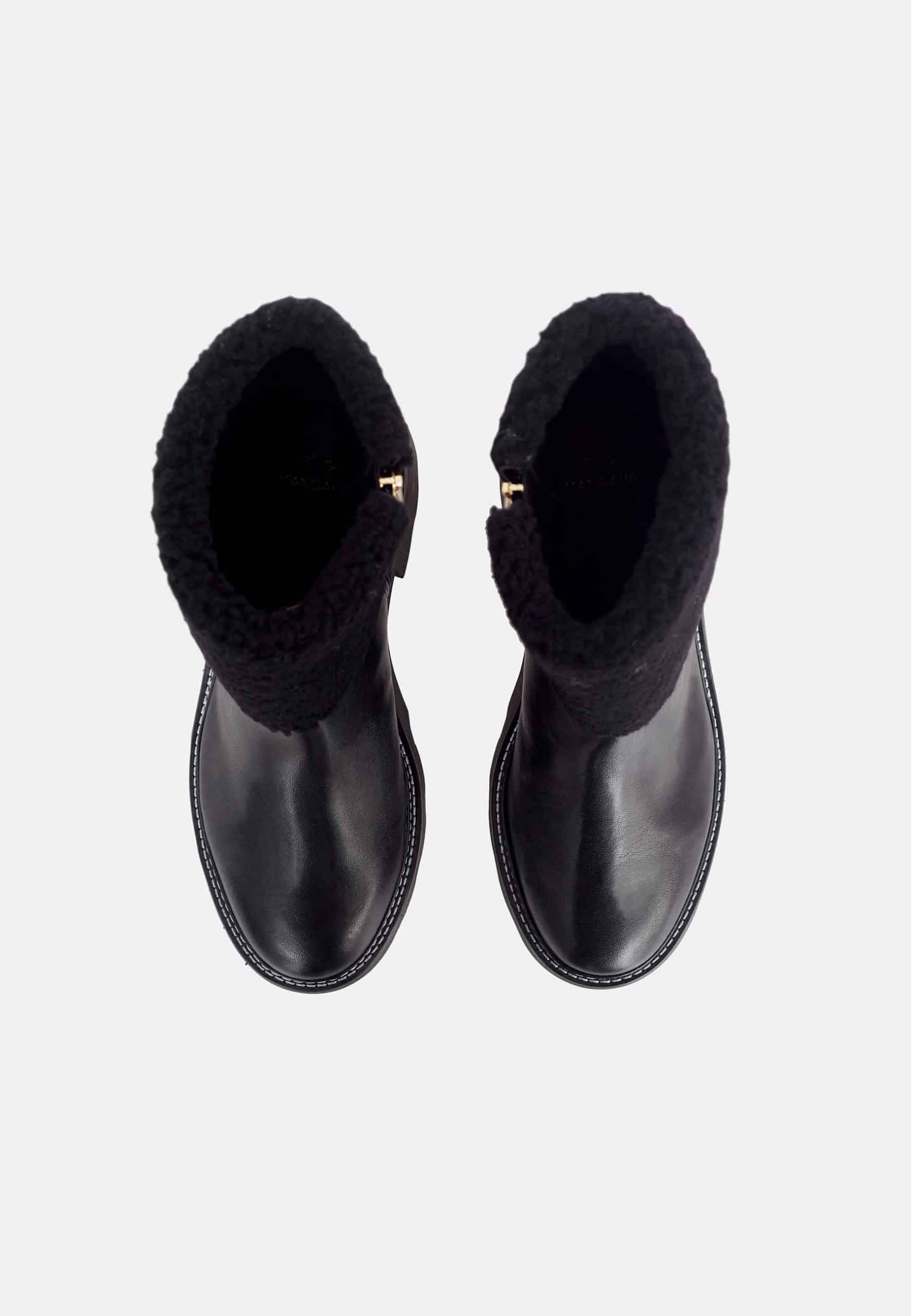 Mangará Andira Leather Ankle Boots