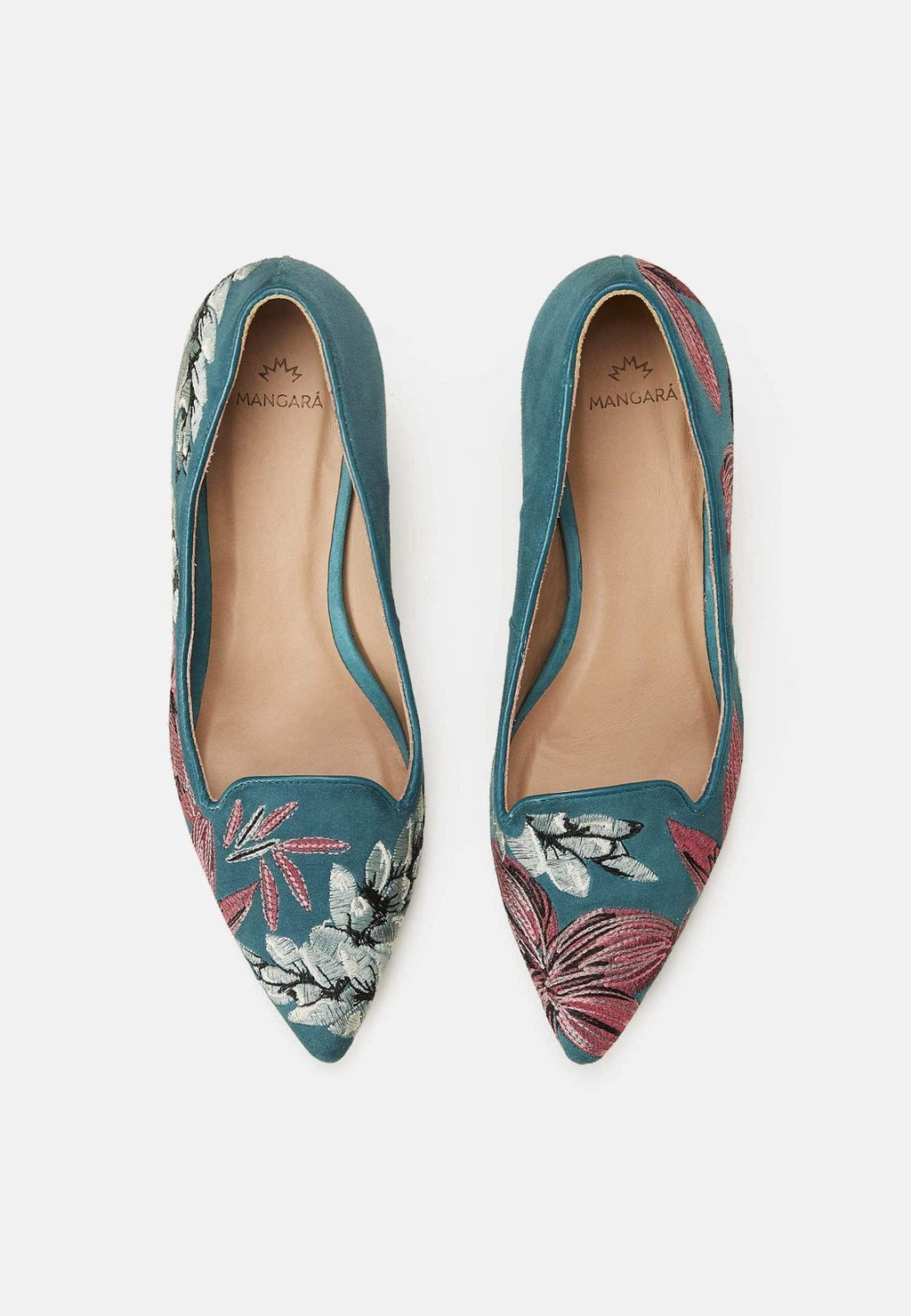 Mangará Ipê Suede Embroidered Pumps | Kitten Heel Style