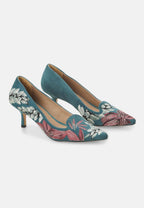 Mangará Ipê Suede Embroidered Pumps | Kitten Heel Style