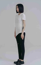 Wallcy Irregular Hem T-Shirt | White