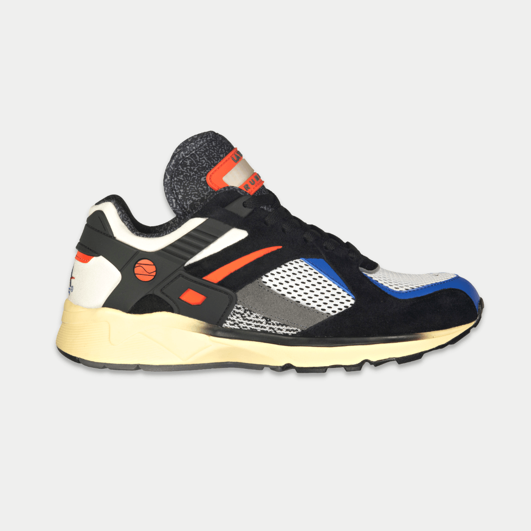 LA Gear Men's Catapult Low Top Sneaker Black/Orange