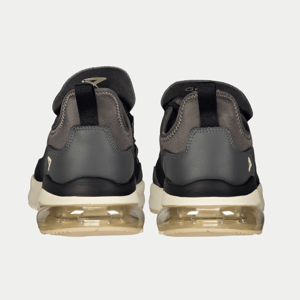 LA Gear Men's Runyon Lowtop Sneaker Black/Grey