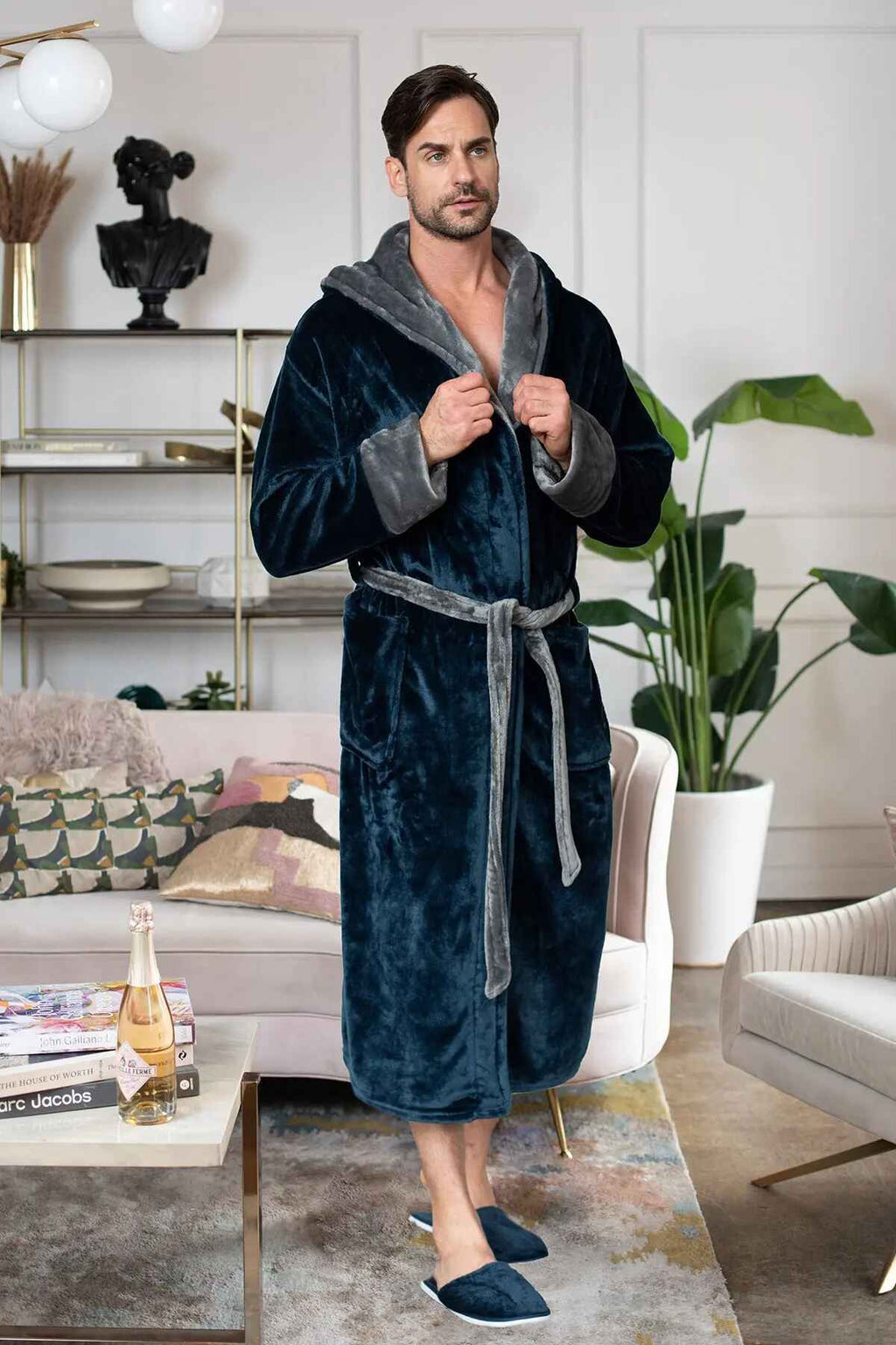 Men’s Robe with Hood Ultra-Soft Plush Comfort for Everyday Use