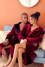 Men’s Robe with Hood Ultra-Soft Plush Comfort for Everyday Use