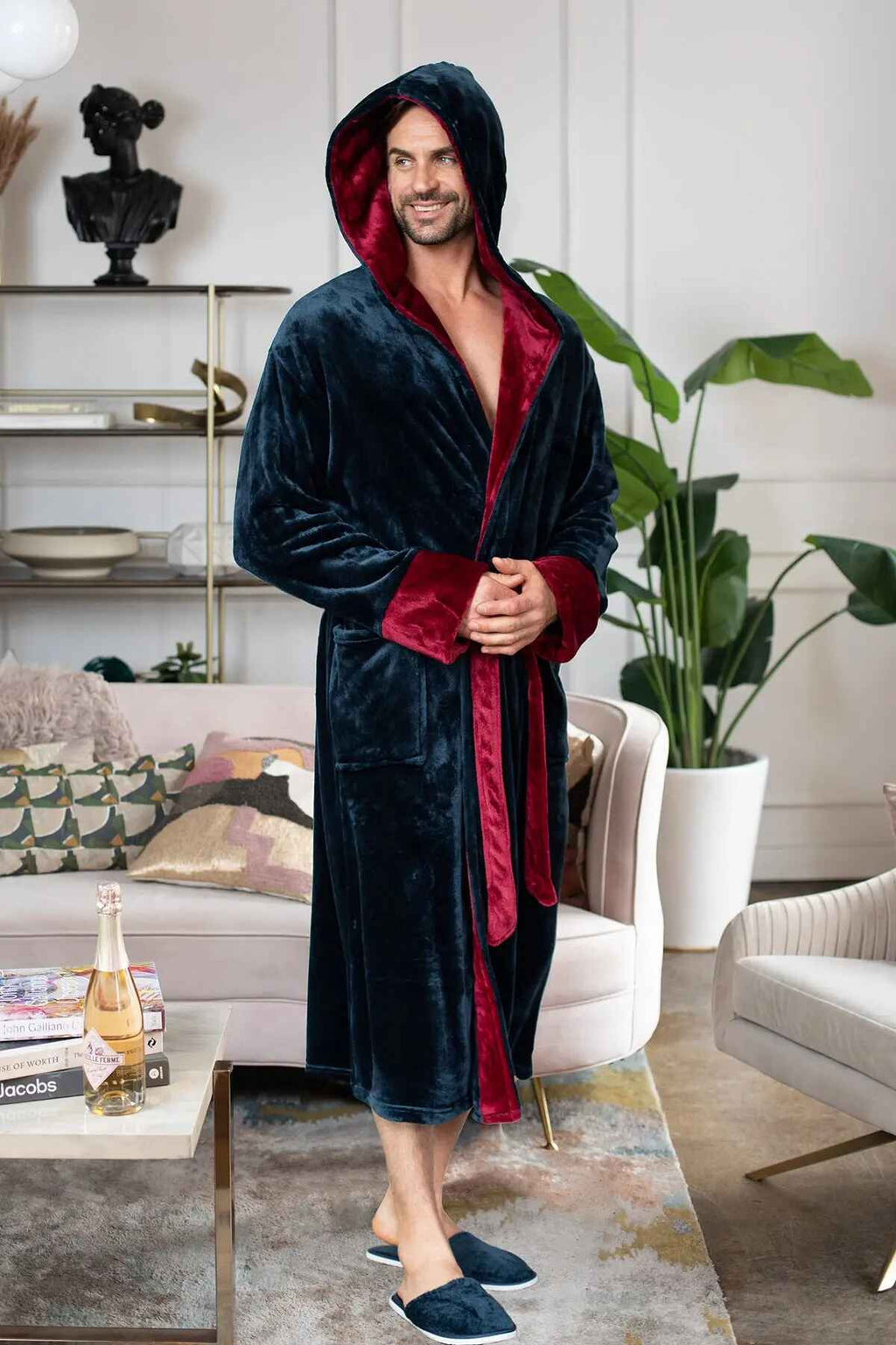 Men’s Robe with Hood Ultra-Soft Plush Comfort for Everyday Use