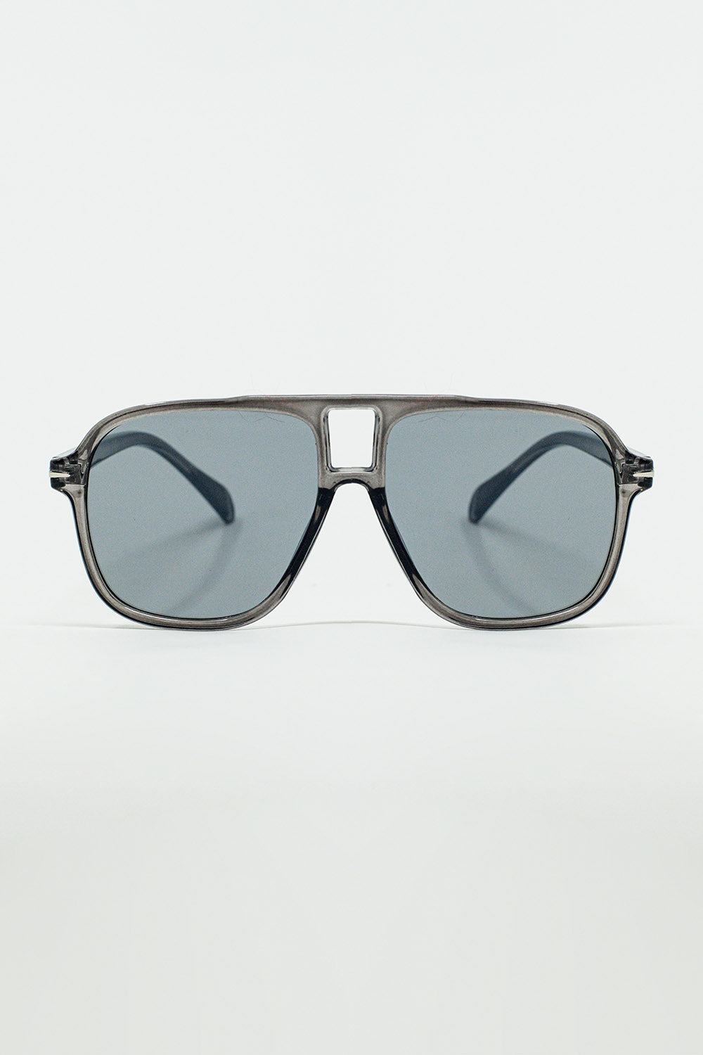 Oval Aviator Sunglasses with Smoke Gray Lens in Gray