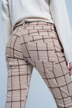 Pants in Beige Check with Button