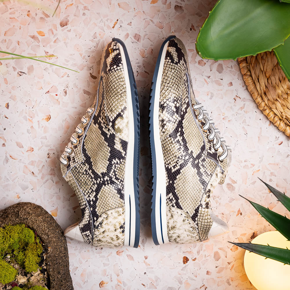 Peri Python Embossed Italian Calfskin Sneakers | Black/White