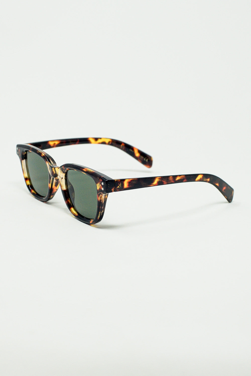 Polarised Sunglasses with Dark Lens and Tortoise Sheel Frame