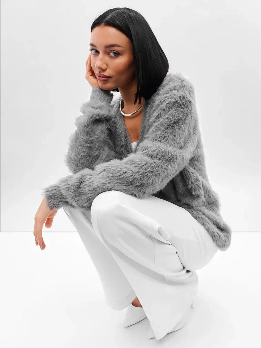 Cozy Priya Loose V-Neck Sweater | Fall Essential