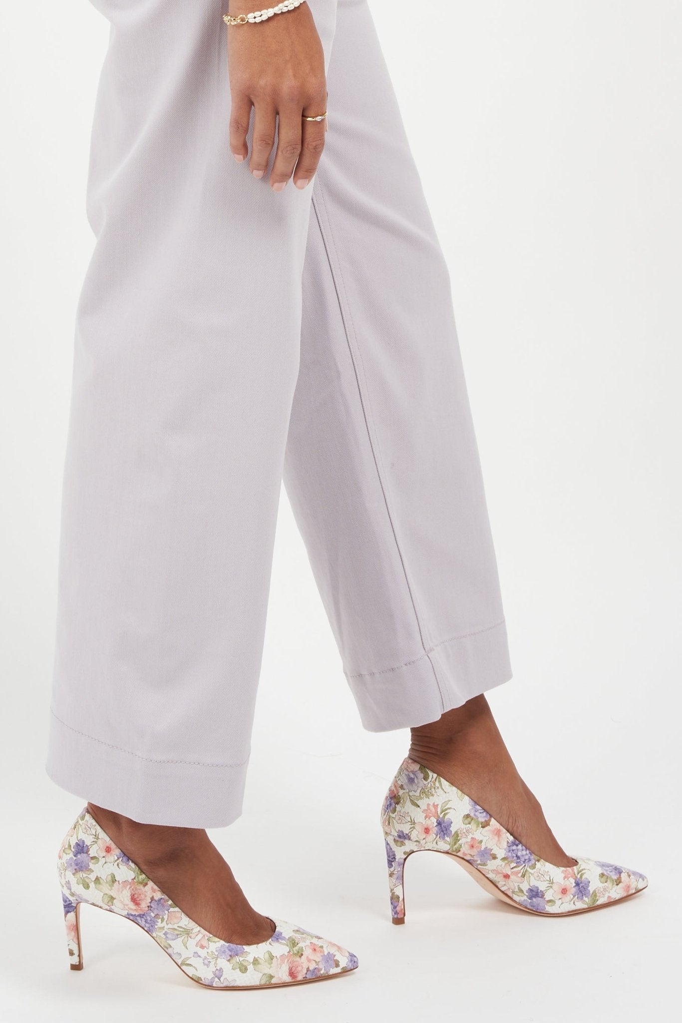 Deborah 2.0 Floral Luxury Kid Nappa Mid Heel Pumps
