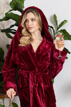 Women’s Plush Hooded Robe Spa-Worthy Comfort at Home