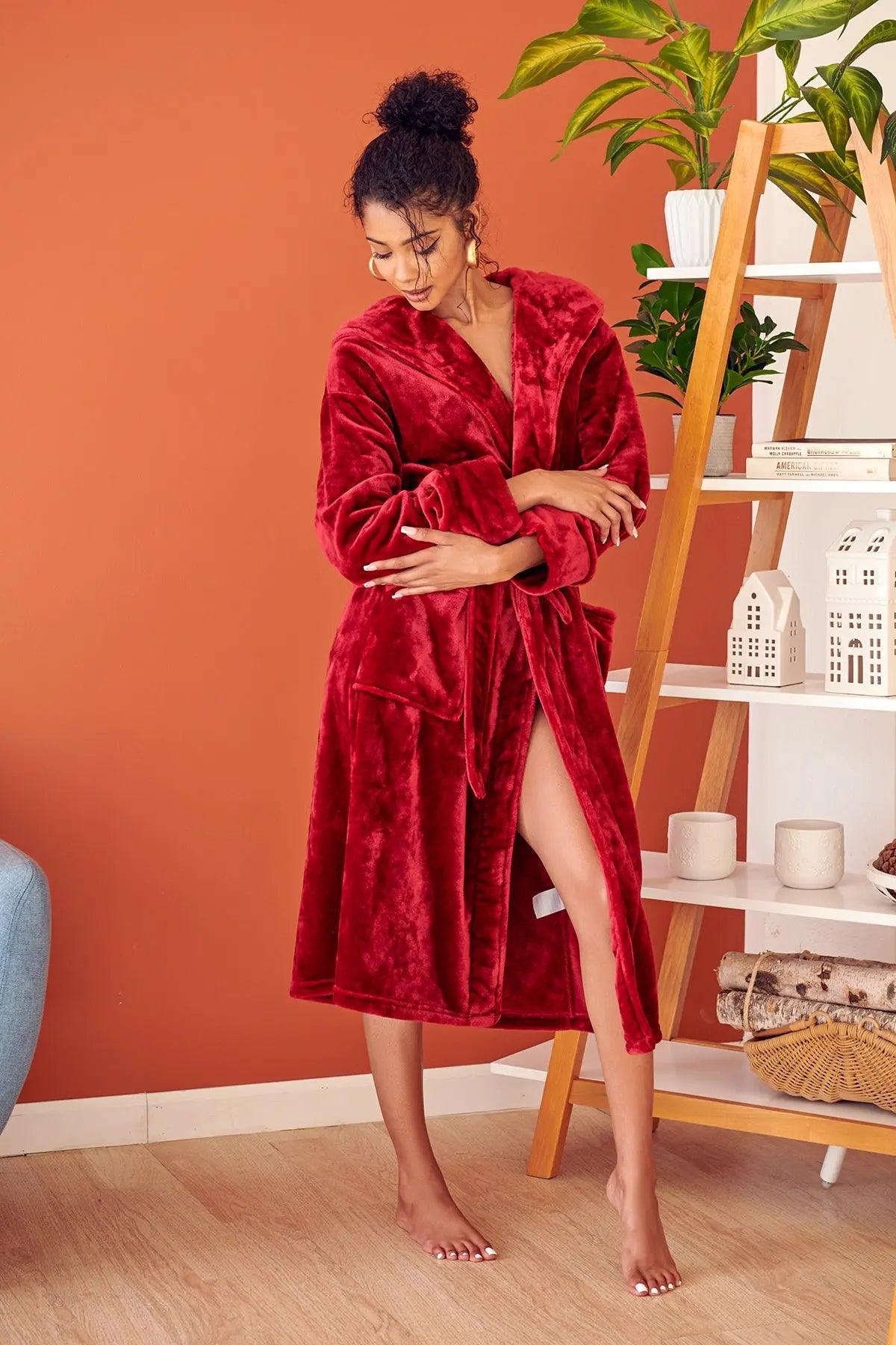 Women’s Plush Hooded Robe Spa-Worthy Comfort at Home