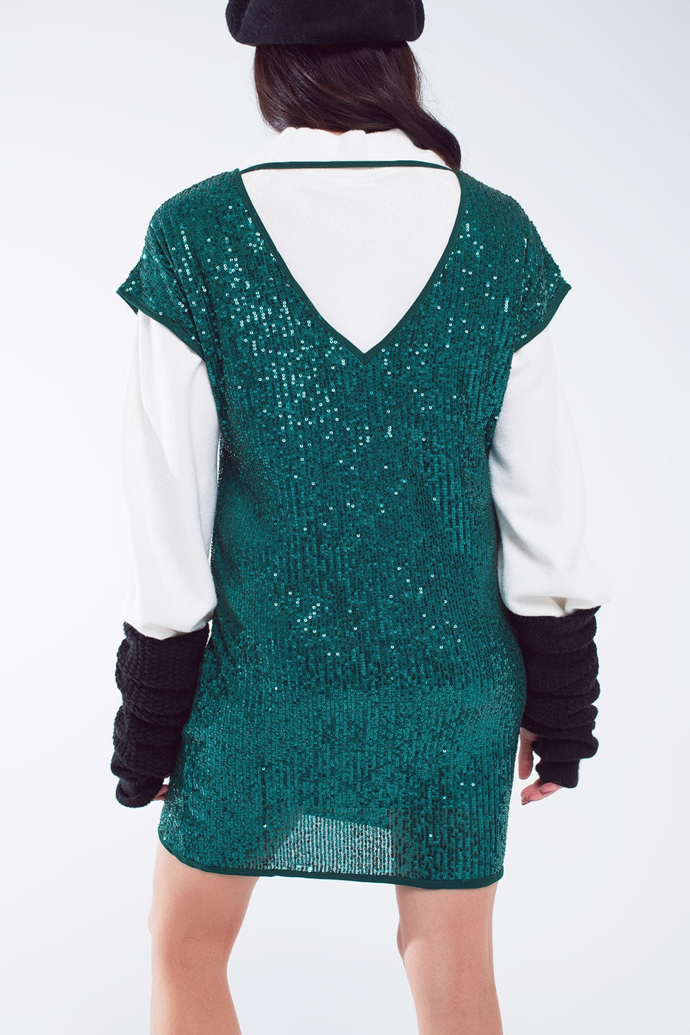 Relaxed Sequin Dress with Short Sleeves and Open Back in Green