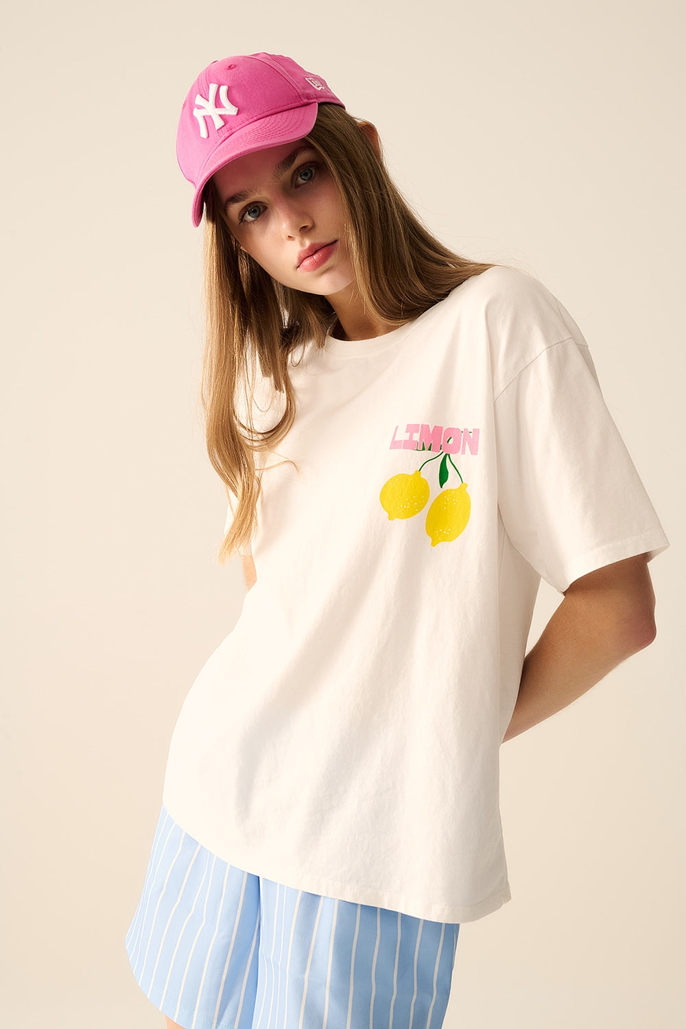 Relaxed White T-Shirt with Lemon Print