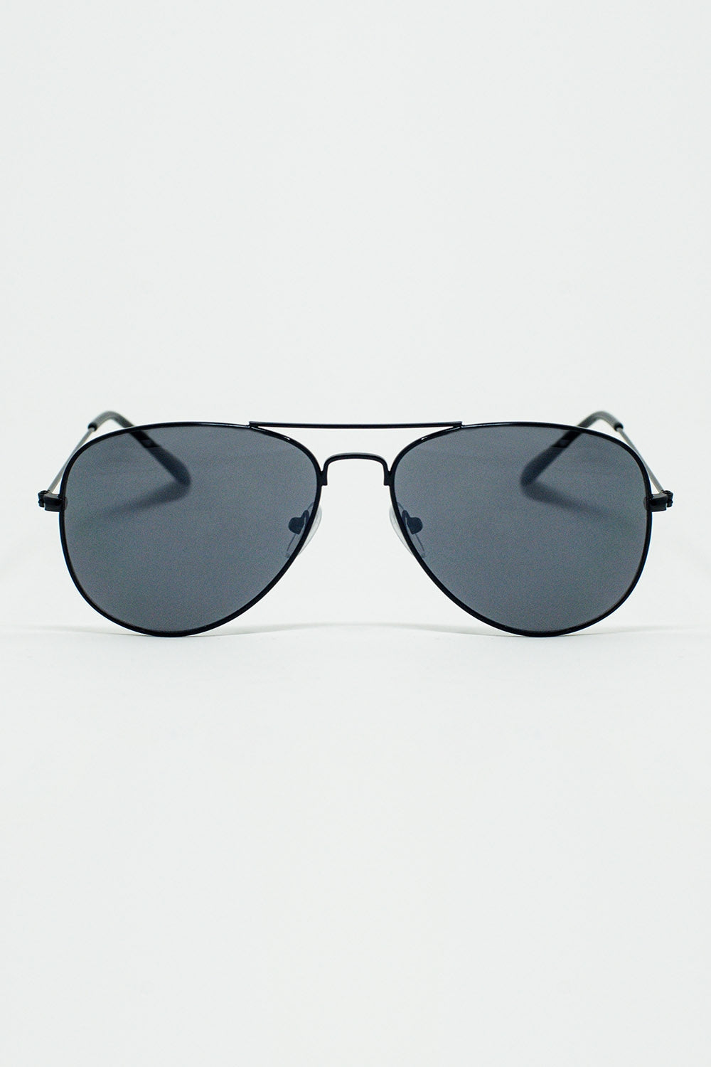 Retro Aviator Sunglasses with Smoke Lense in Black