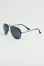 Retro Aviator Sunglasses with Smoke Lense in Black
