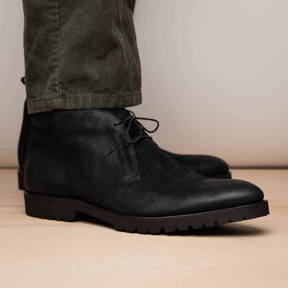 REZZA Suede Calfskin Chukka Boot Black