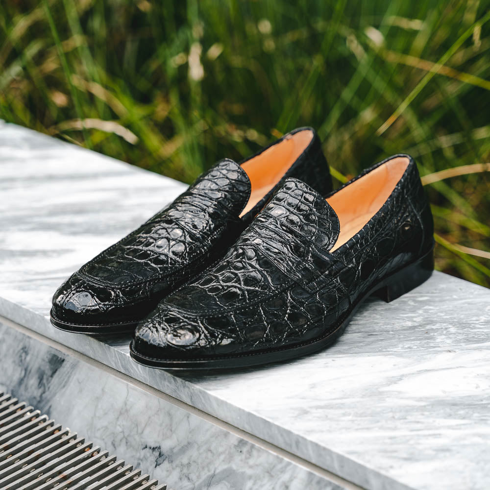 Roma Crocodile Penny Loafer | Black