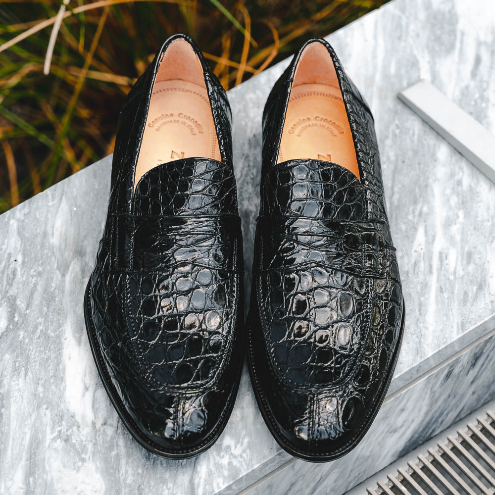 Roma Crocodile Penny Loafer | Black