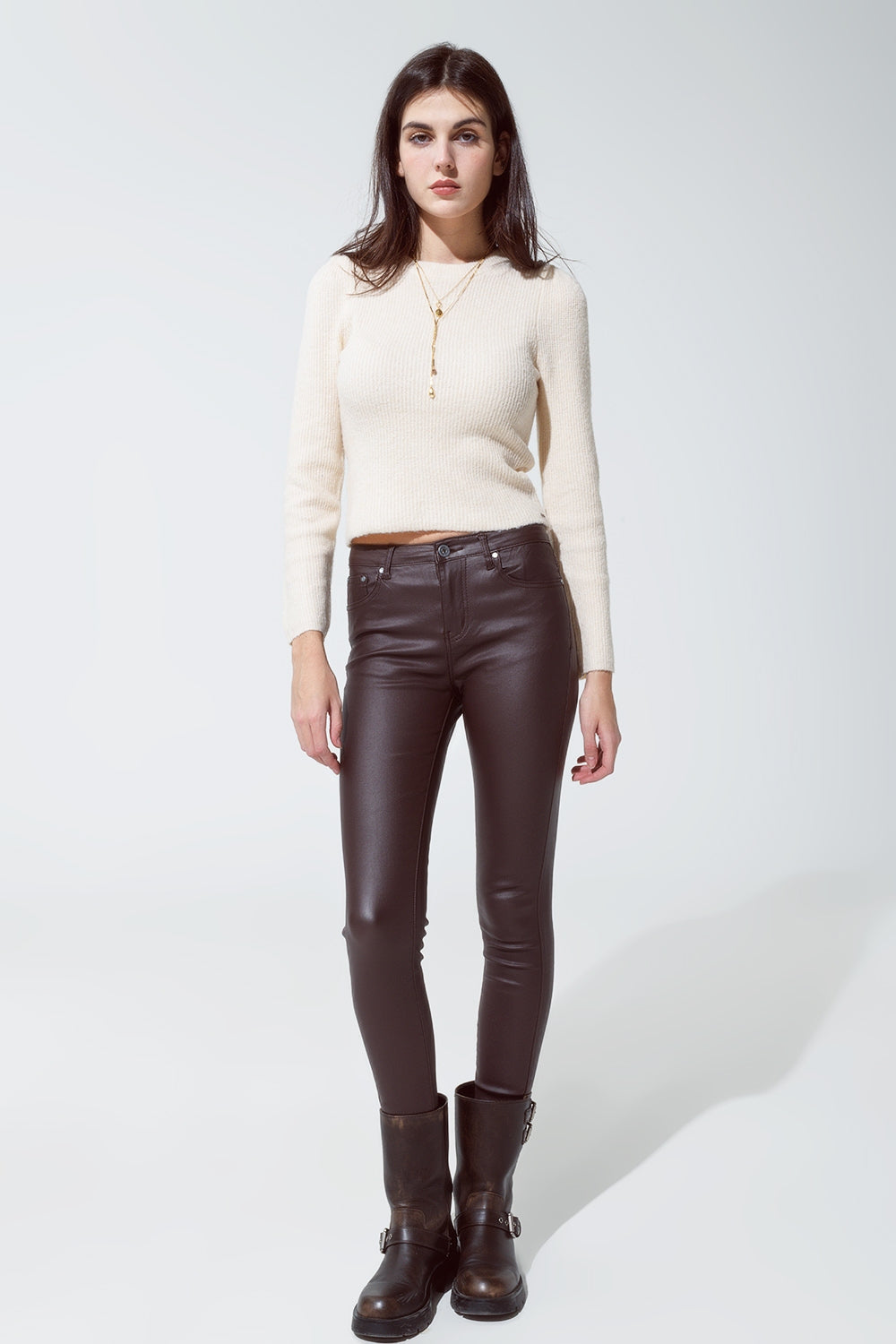 Round Neck Chunky Ribbed Jumper in Cream