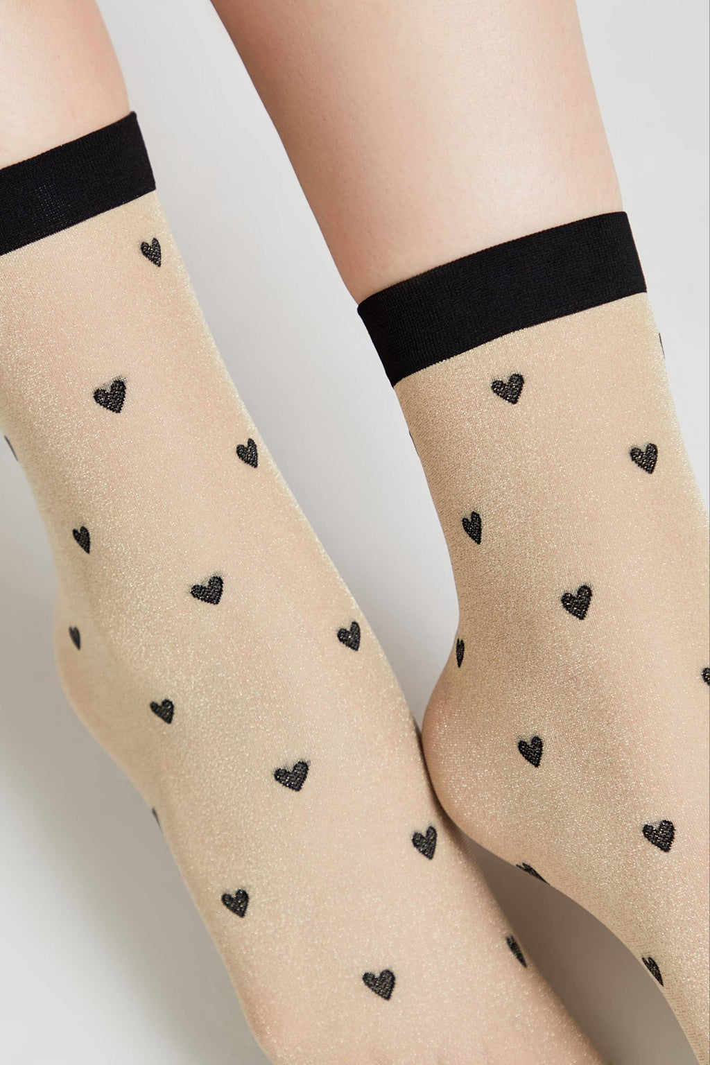 Shimmering Socks Conte Fantasy with "Hearts" Designs