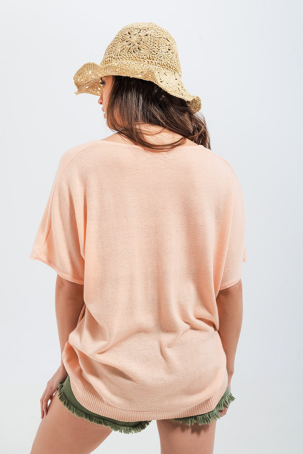 Short Sleeve Jumper in V-Neck in Pink
