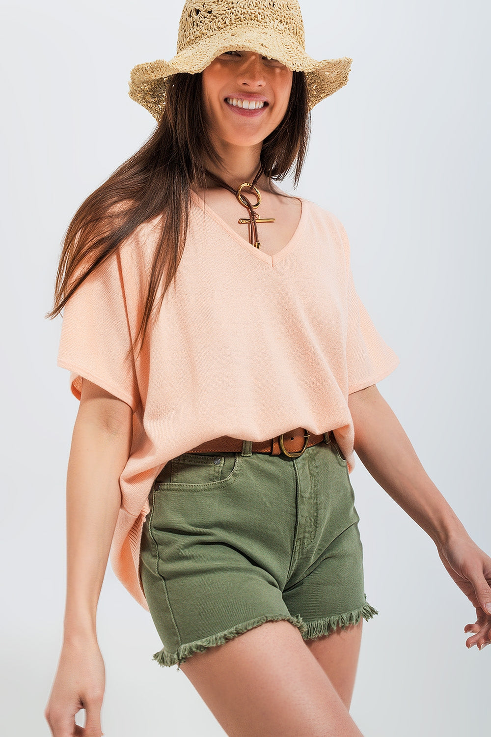 Short Sleeve Jumper in V-Neck in Pink