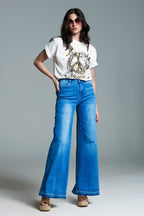 Short Sleeve T-Shirt with Graphic Peace Sign Design at the Front in Cream