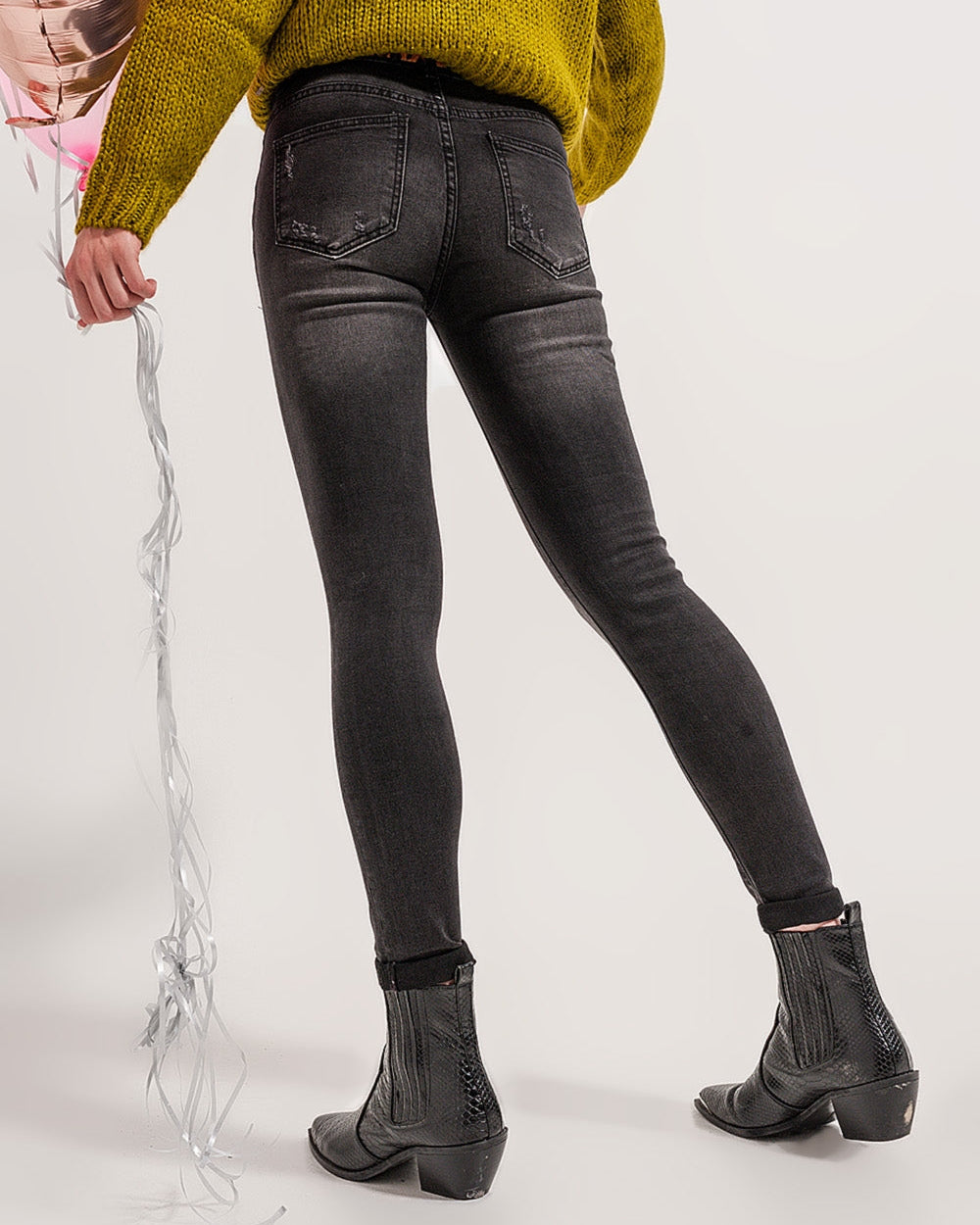 Skinny Distressed Jeans in Grey Denim