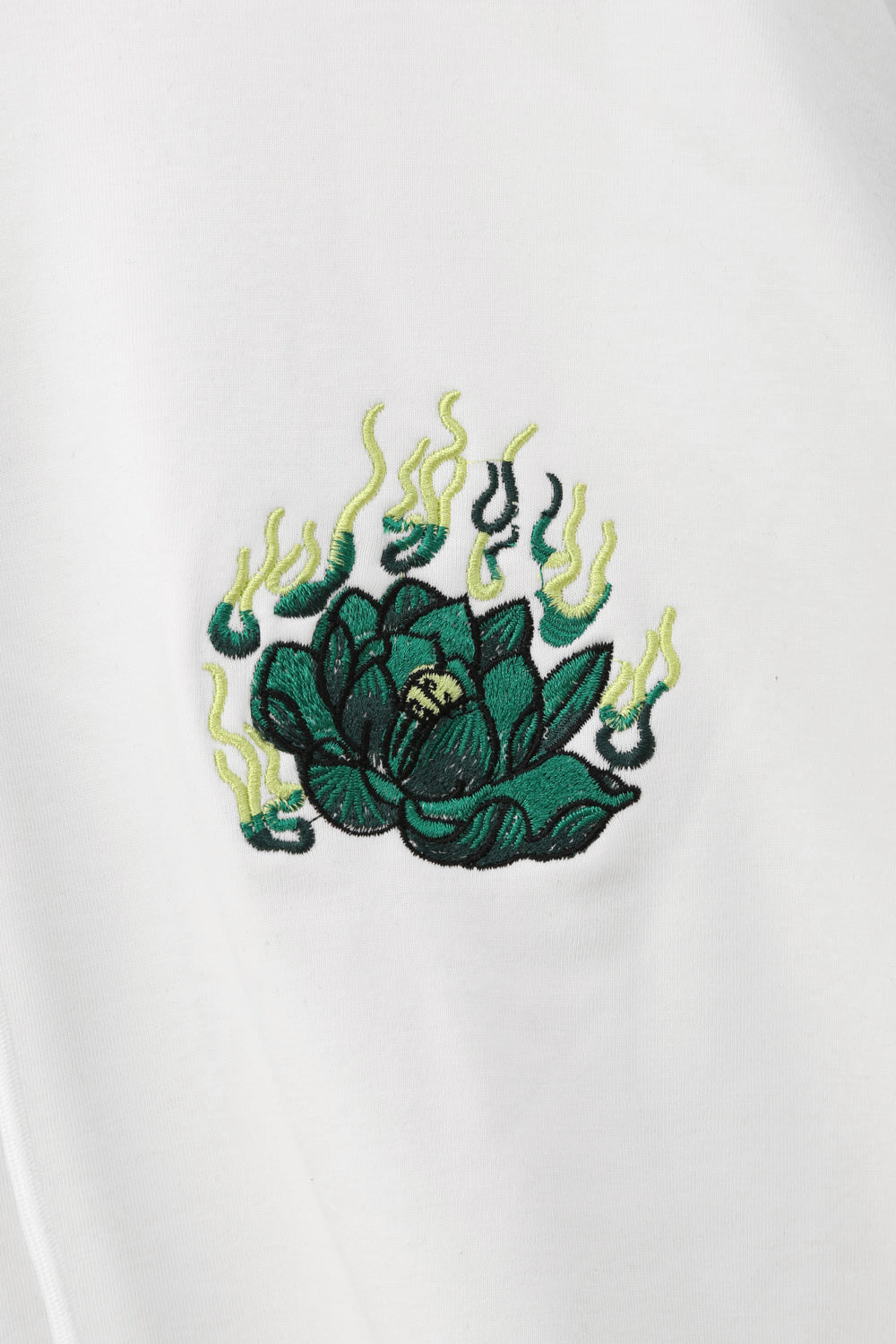 Emerald Kirin Embroidery Sweater | SW9007