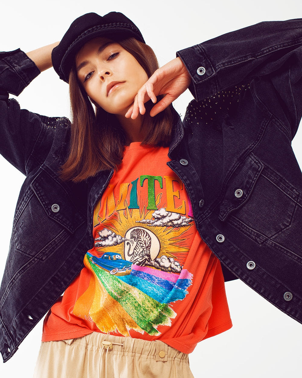 T-Shirt with Limited Graphic Print in Orange