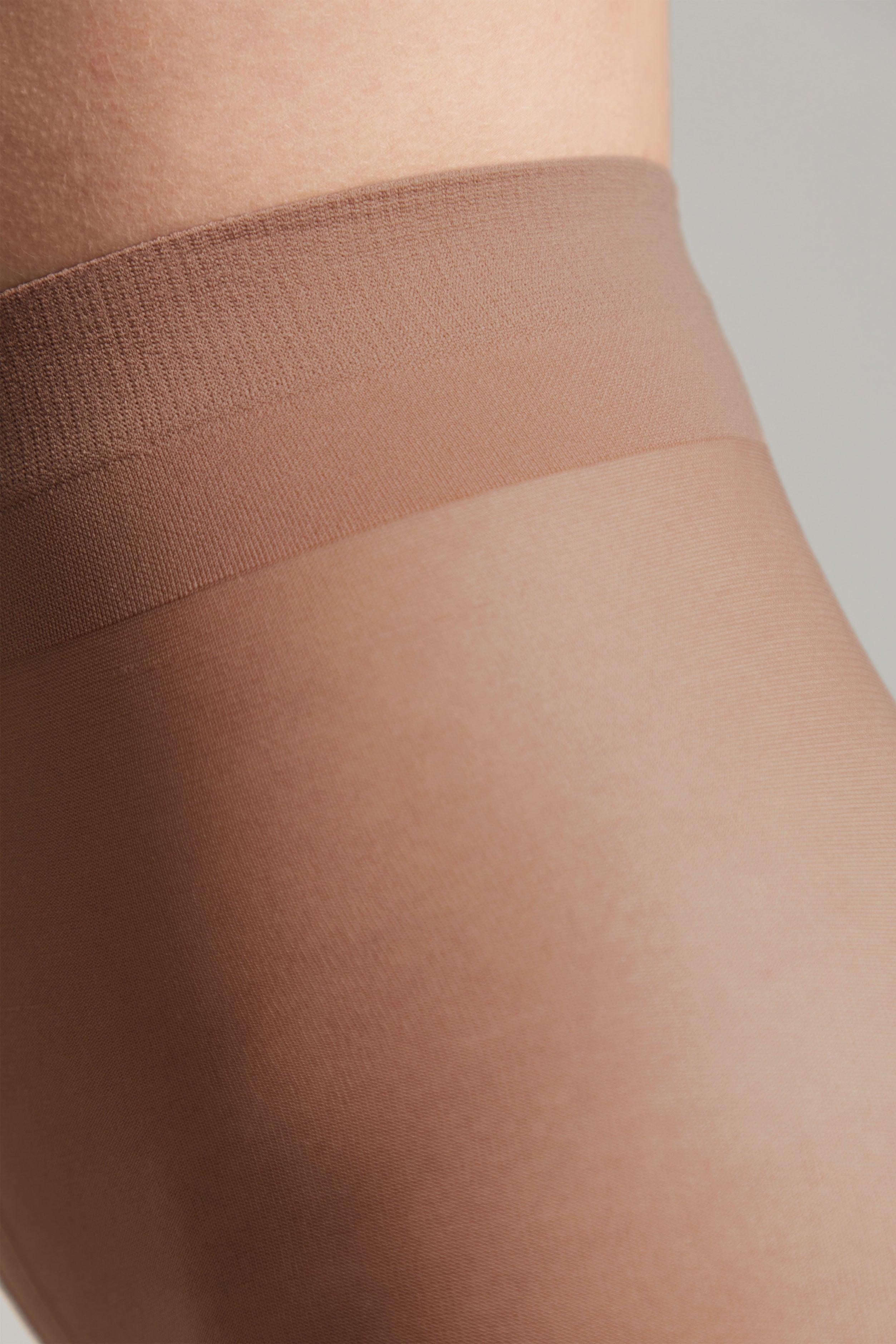 Conte Tango Tights 20 Den | Sheer to Waist Satin Shine