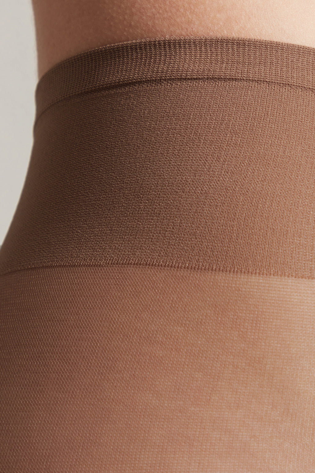 Conte Top Tights with Low Waist Adjustable Belt 40 Den
