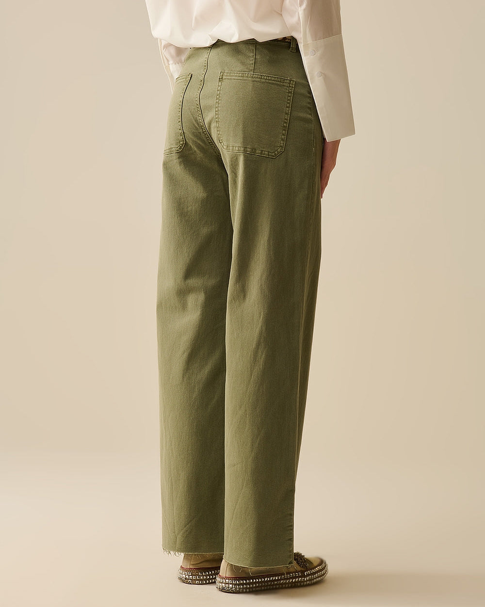 Wide Leg Pants with Front Pockets in Khaki