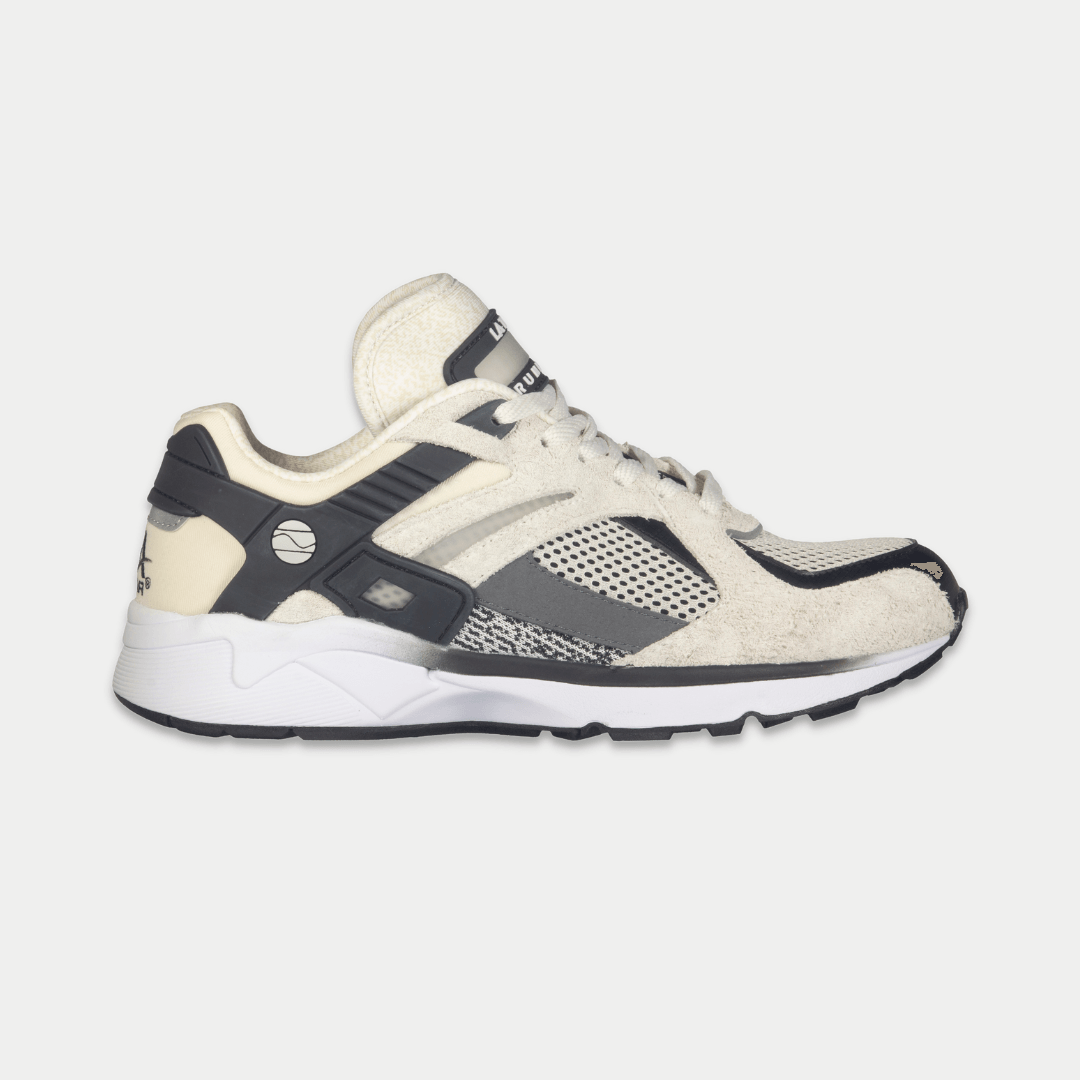 LA Gear Women's Catapult Low Top Sneaker White/Black