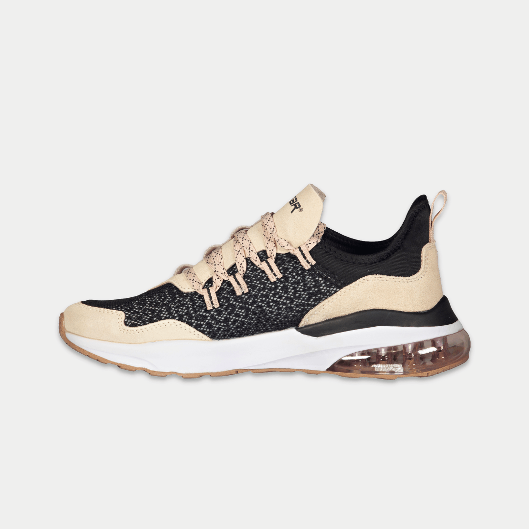 LA Gear Women's Runyon Low Top Sneaker Black/Pink