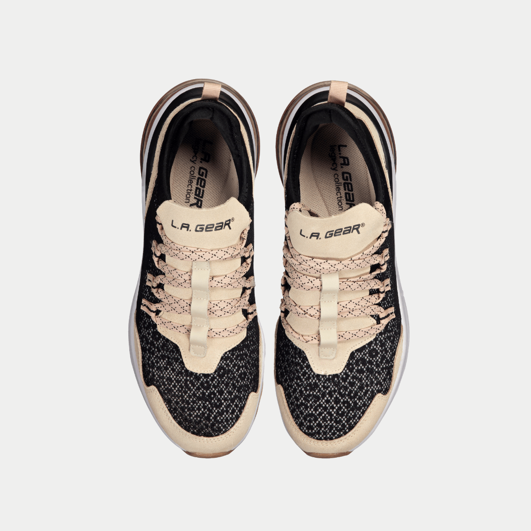 LA Gear Women's Runyon Low Top Sneaker Black/Pink