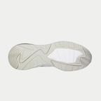 LA Gear Women's Runyon Low Top Sneaker White/Grey