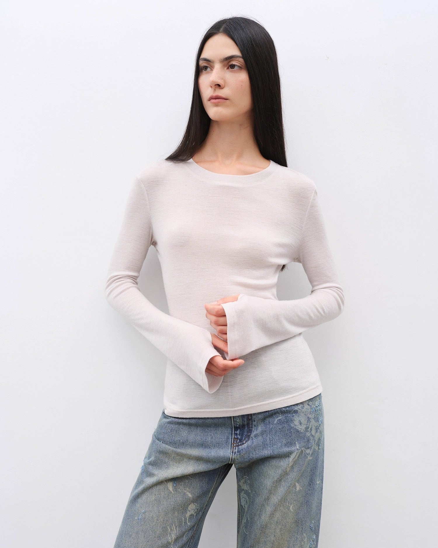 Women's Long Sleeve O-Neck Slim Fit Basic T-Shirt "Urban Simplicity"
